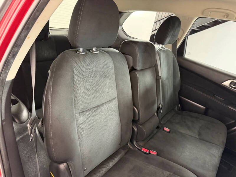 2015 Nissan Pathfinder