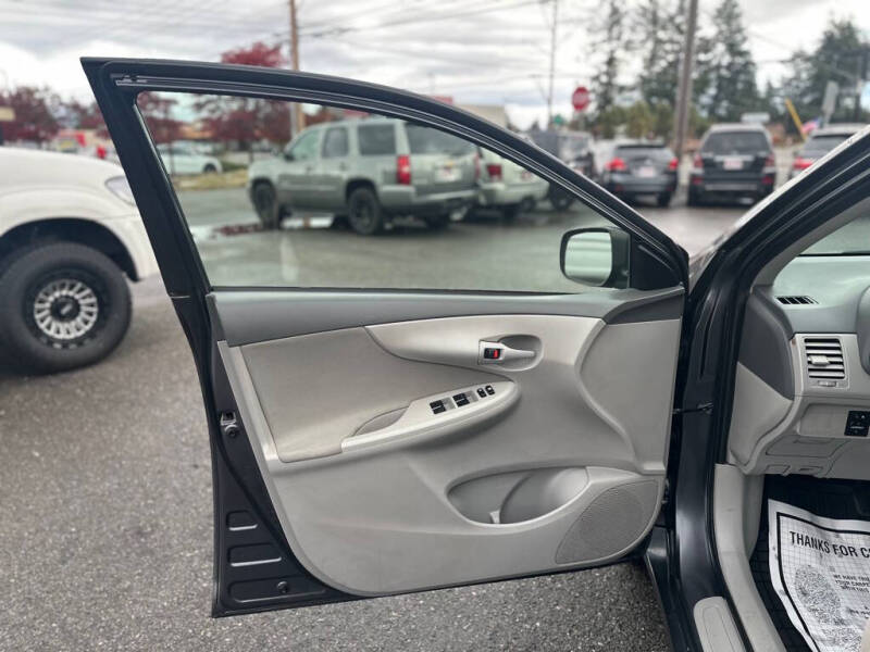 2009 Toyota Corolla LE