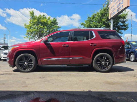 2017 GMC Acadia Denali
