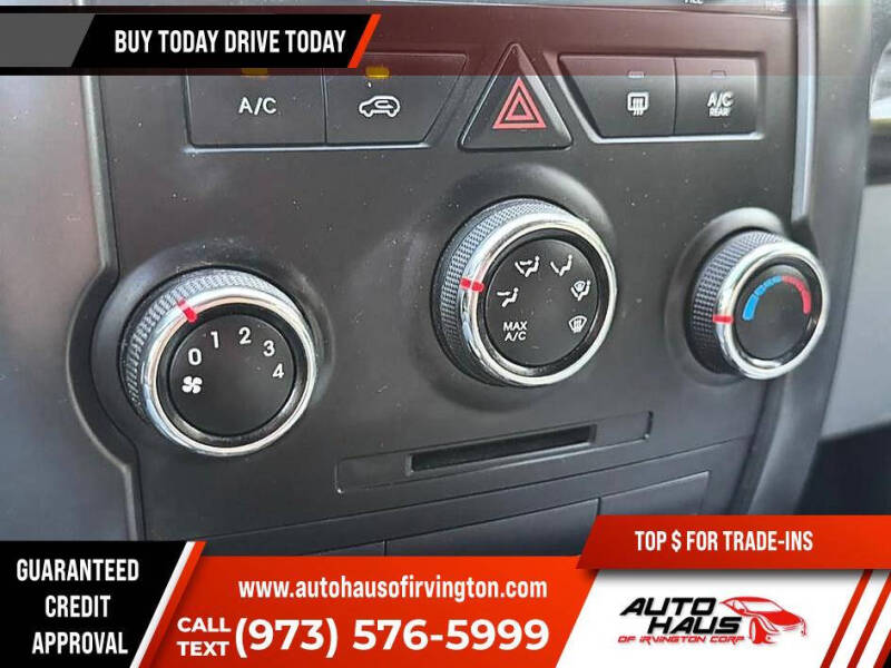 2011 Kia Sorento LX