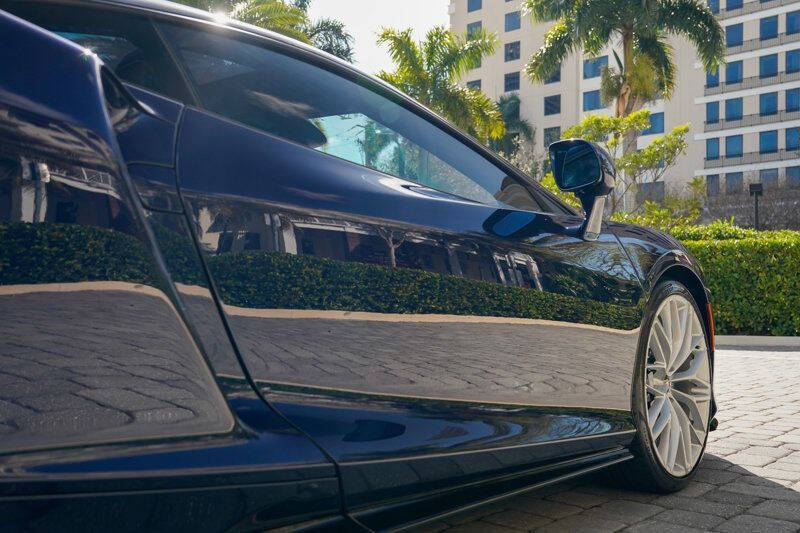 2023 McLaren GT