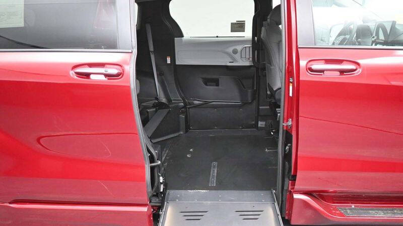 2025 Toyota Sienna