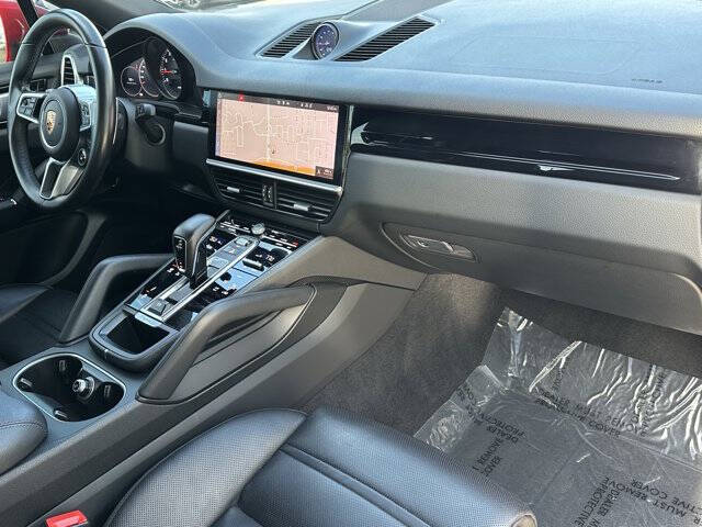 2021 Porsche Cayenne S Coupe