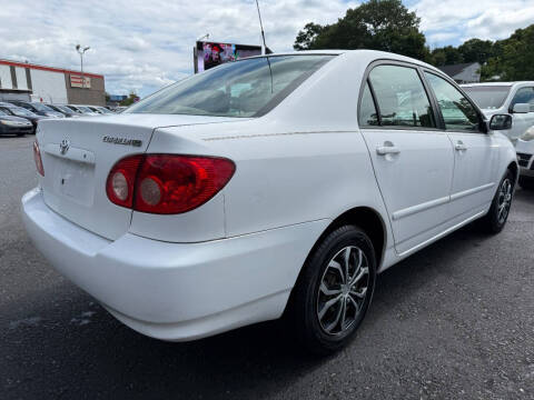 2005 Toyota Corolla LE