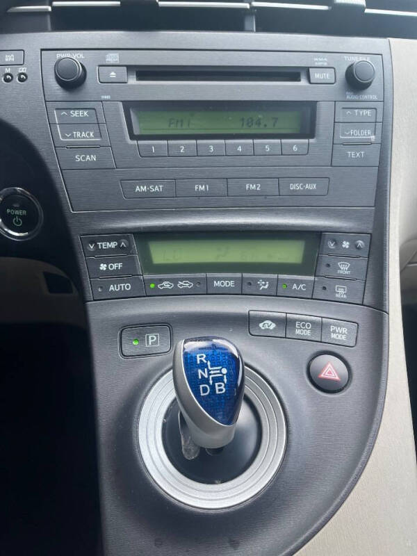 2011 Toyota Prius Two