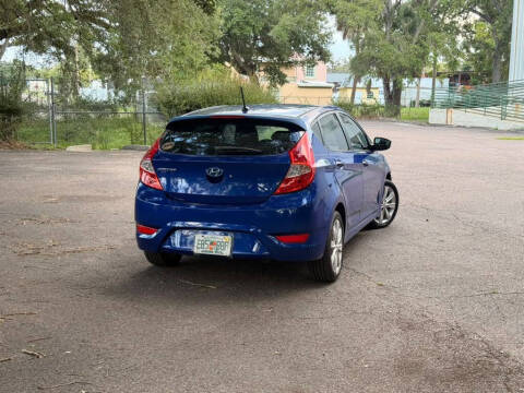 2013 Hyundai Accent SE