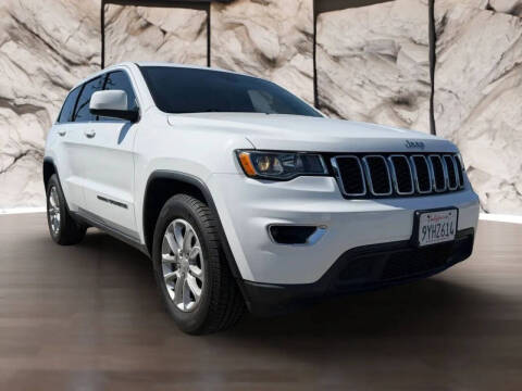 2021 Jeep Grand Cherokee Laredo E
