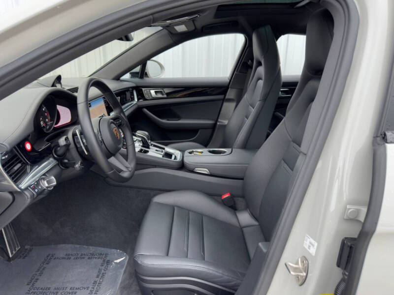 2022 Porsche Panamera 4S E-Hybrid