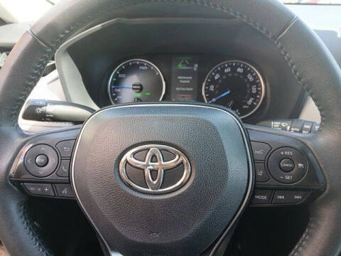 2022 Toyota RAV4 Hybrid XLE