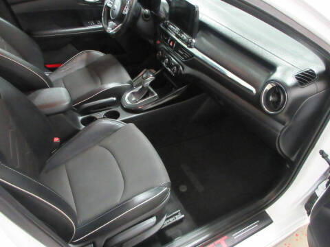 2020 Kia Forte GT Line