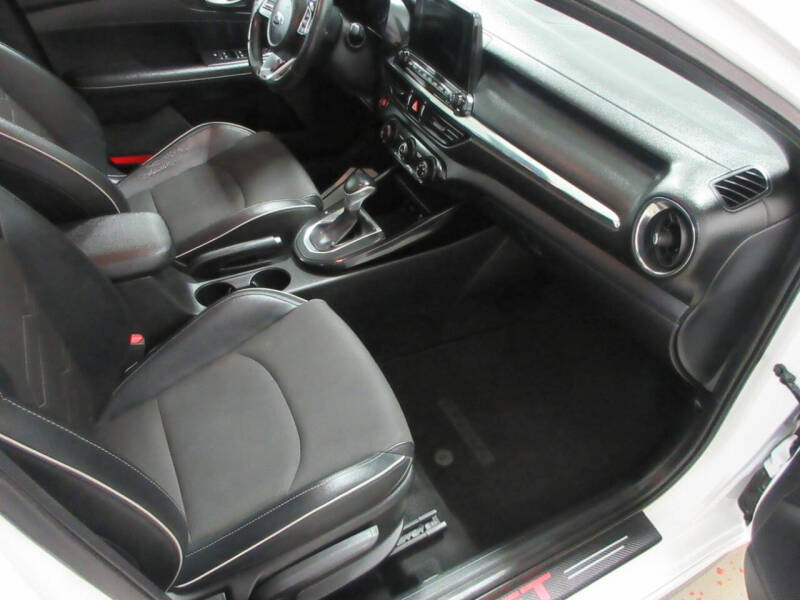 2020 Kia Forte GT Line