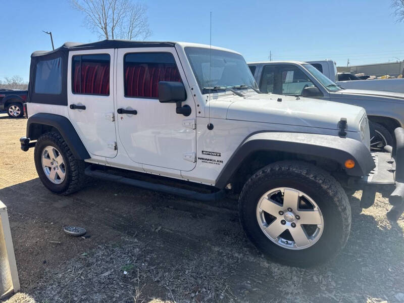 2010 Jeep Wrangler Unlimited Sport's photo