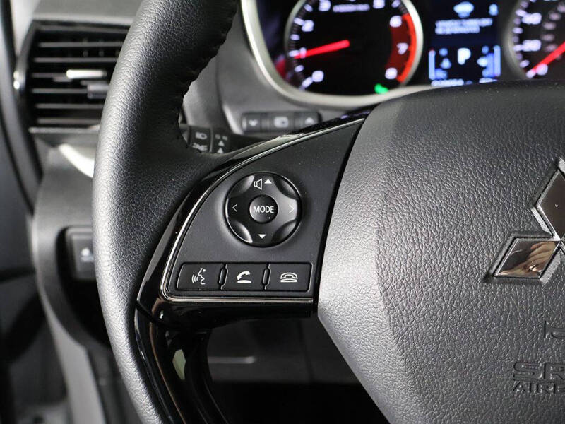 2025 Mitsubishi Eclipse Cross SE