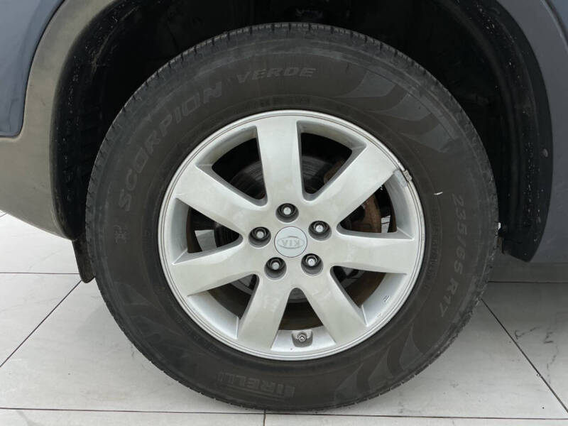 2011 Kia Sorento LX
