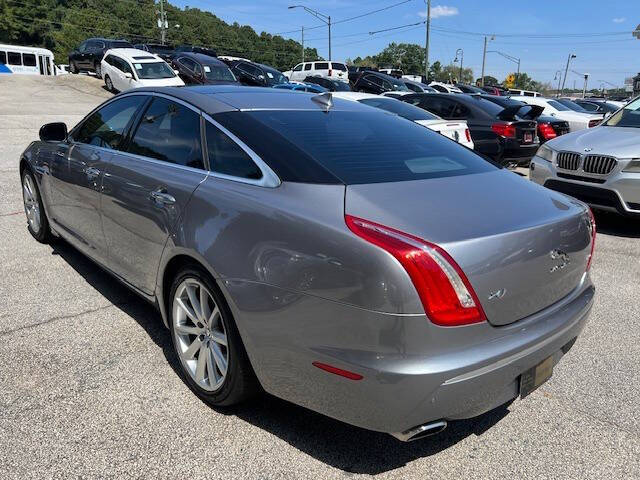 2013 Jaguar XJ