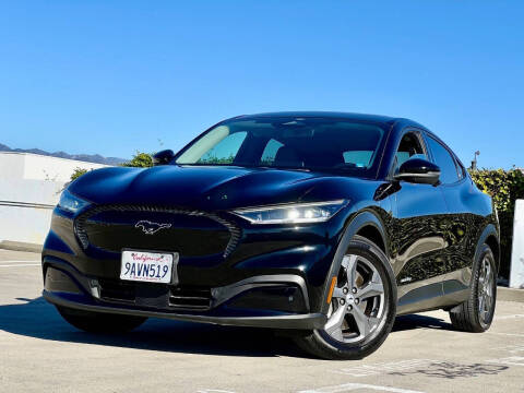 2022 Ford Mustang Mach-E Select