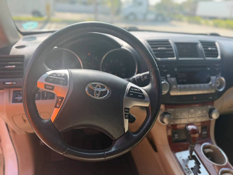 2012 Toyota Highlander Limited