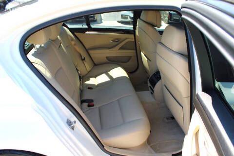 2013 BMW 5 Series 550i