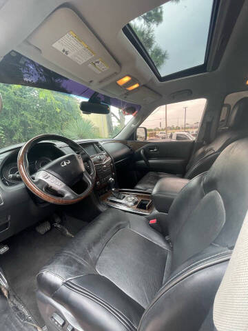 2015 Infiniti QX80