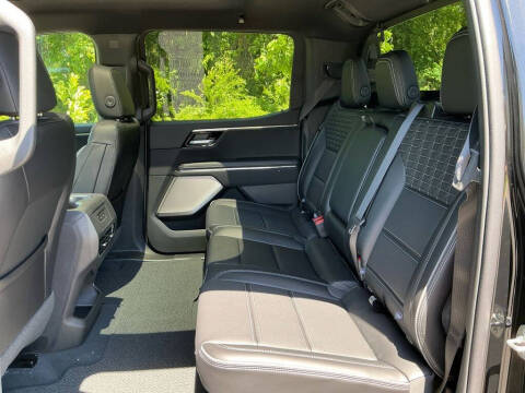 2025 GMC Sierra EV Denali