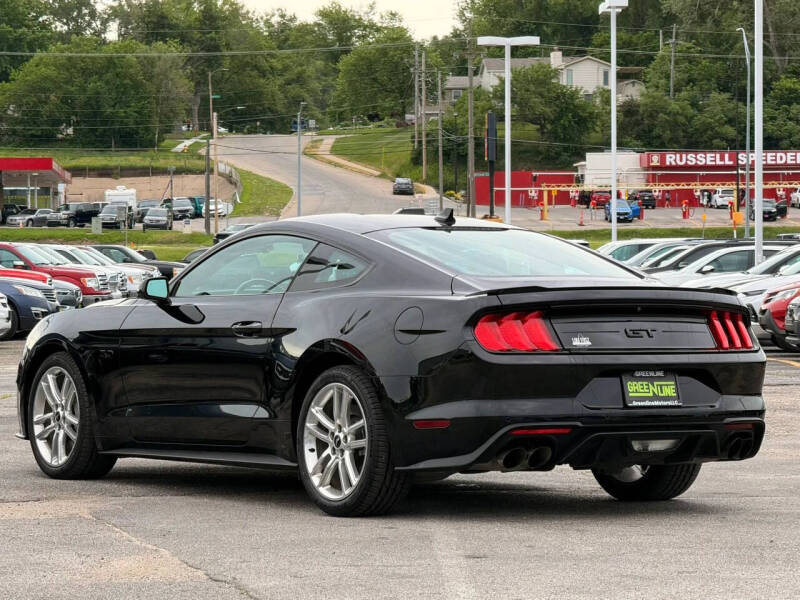 2021 Ford Mustang