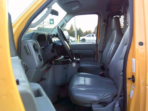 2013 Ford E-Series E-350 SD