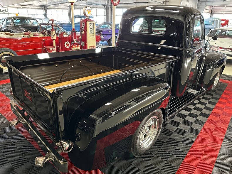 1949 Ford F-3