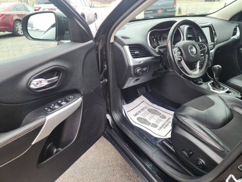 2018 Jeep Cherokee Latitude Plus