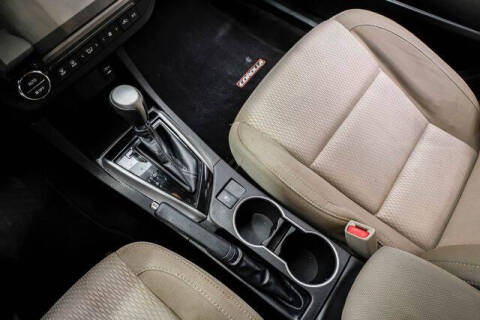 2015 Toyota Corolla LE