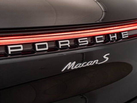 2023 Porsche Macan S