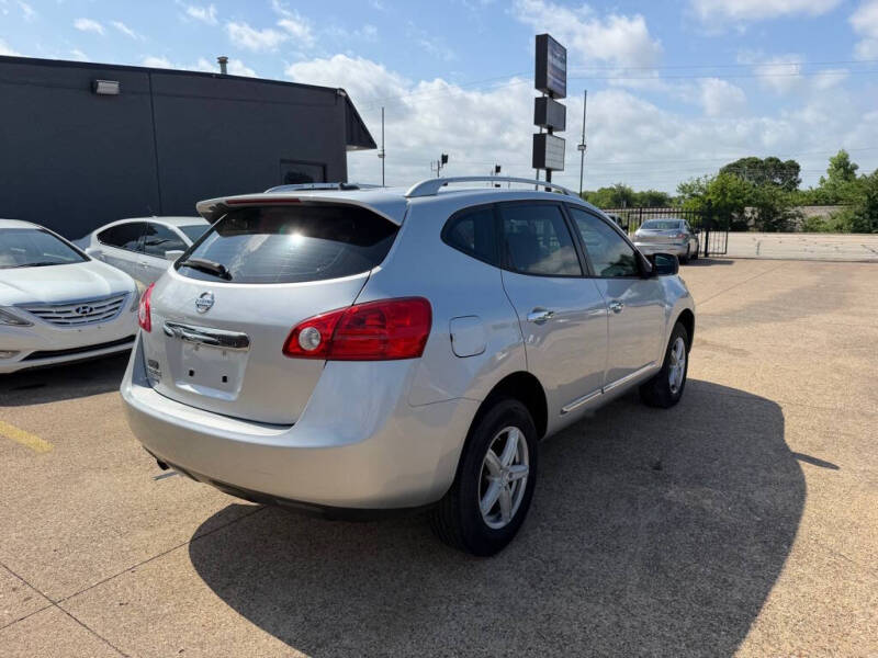 2015 Nissan Rogue Select S