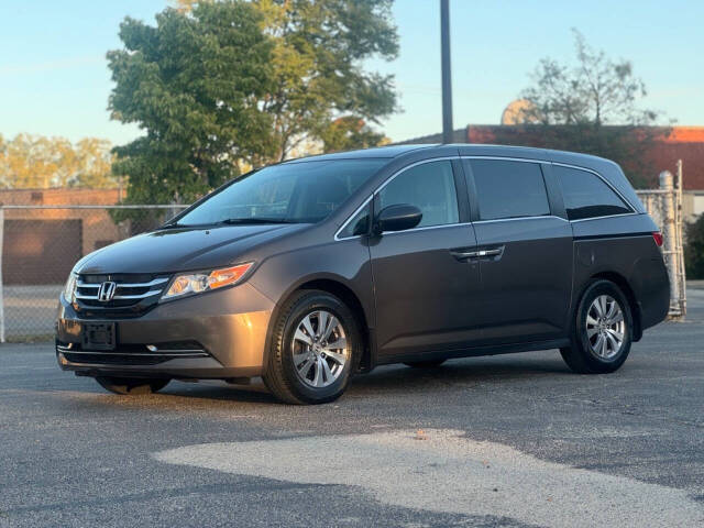 2015 Honda Odyssey for sale at Ideal Cars LLC in Skokie, IL