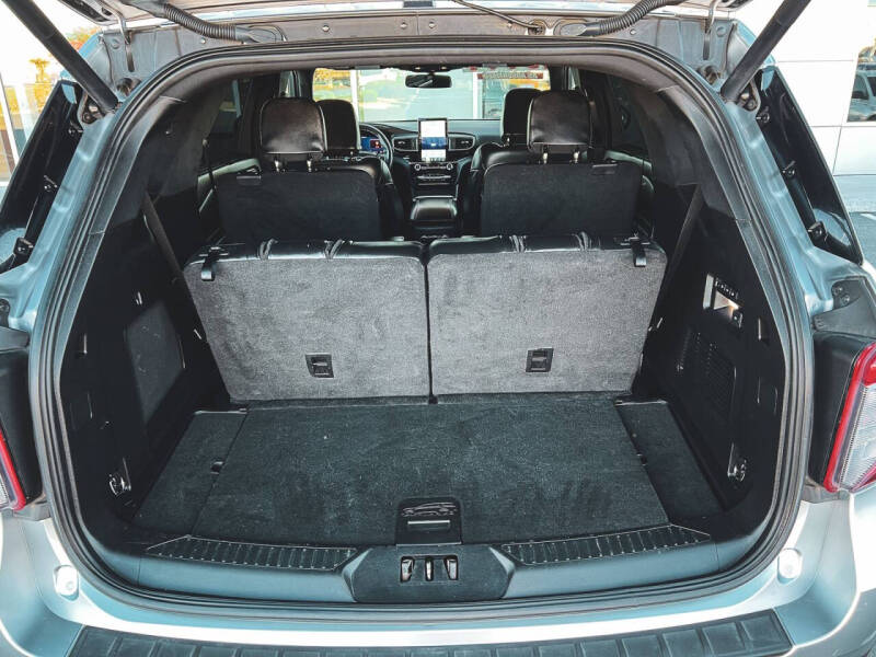 2021 Ford Explorer ST