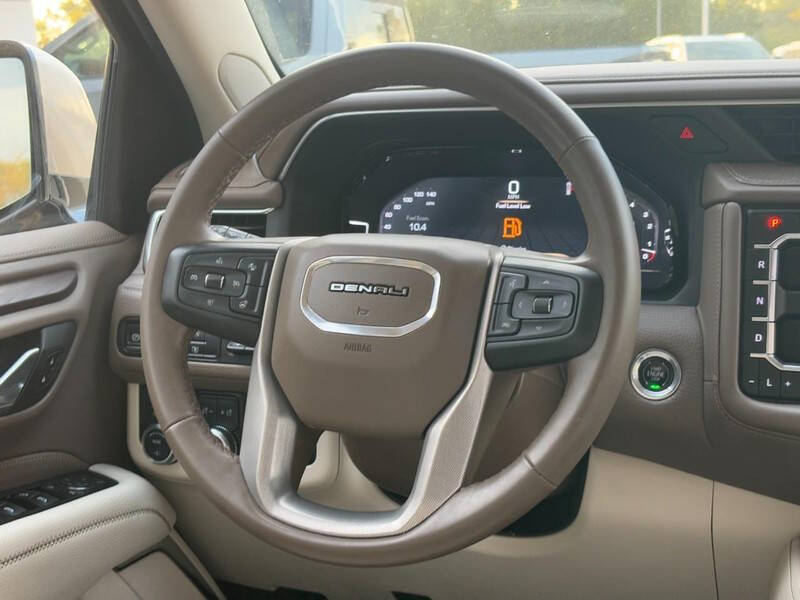 2023 GMC Yukon XL Denali