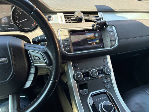 2017 Land Rover Range Rover Evoque SE