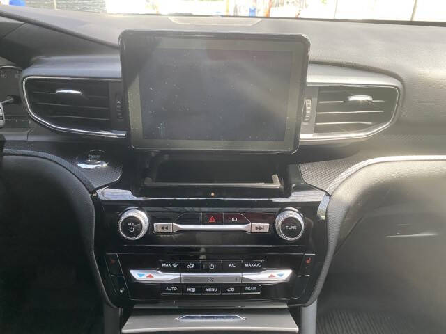 2023 Ford Explorer ST-Line