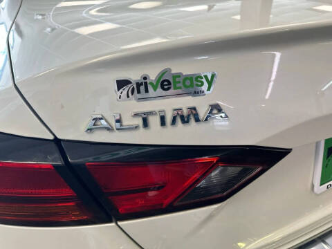 2020 Nissan Altima 2.5 SR