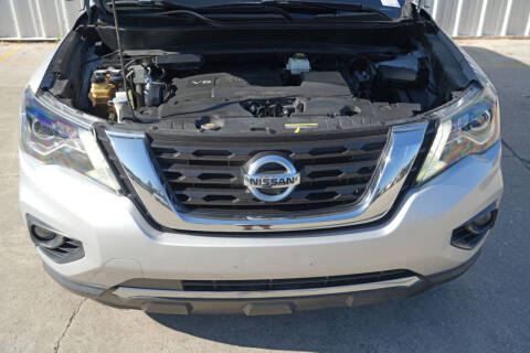 2019 Nissan Pathfinder SV