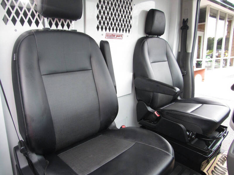 2024 Ford Transit 250