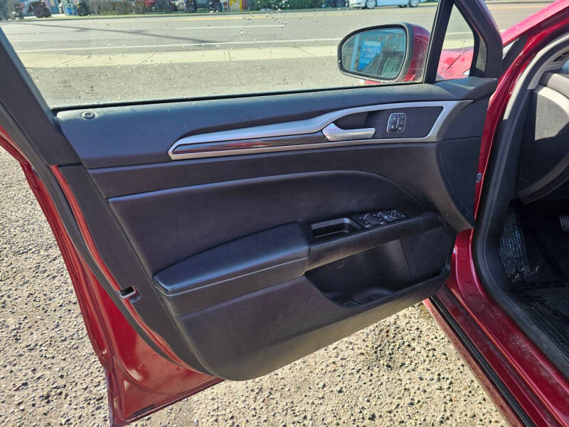 2019 Ford Fusion SEL