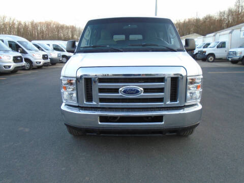 2014 Ford E-Series E-350 SD XLT