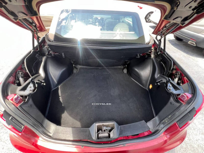 2012 Chrysler 200 Touring