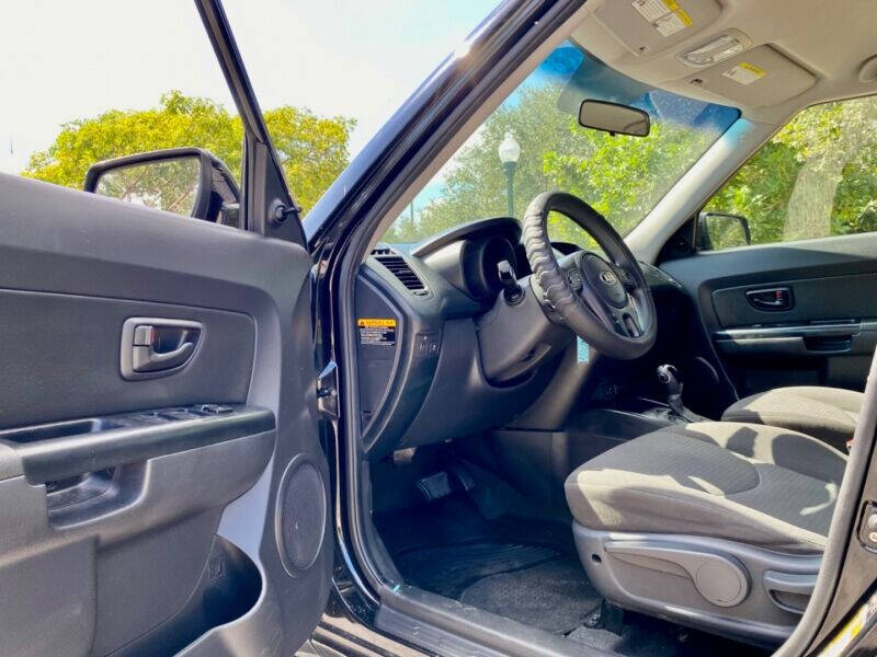 2013 Kia Soul  - $12,995