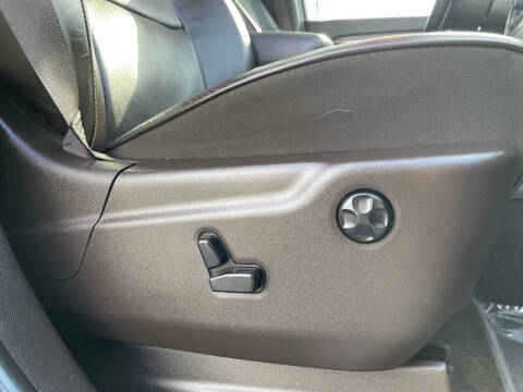 2017 Jeep Grand Cherokee Summit