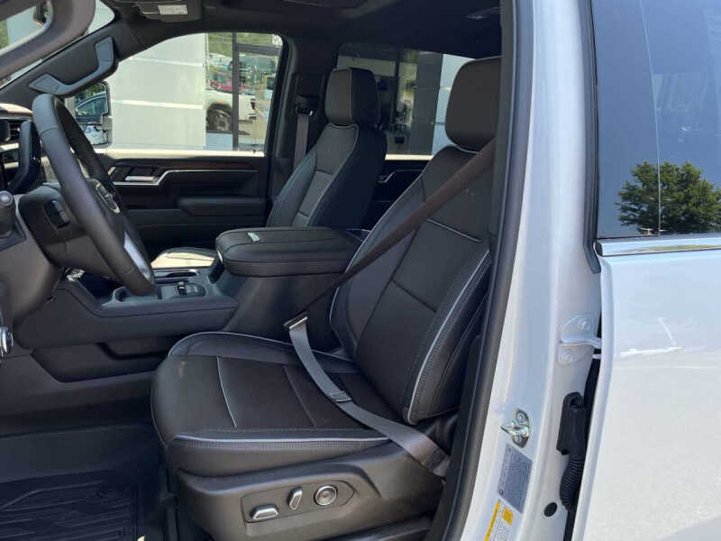 2025 GMC Sierra 2500HD