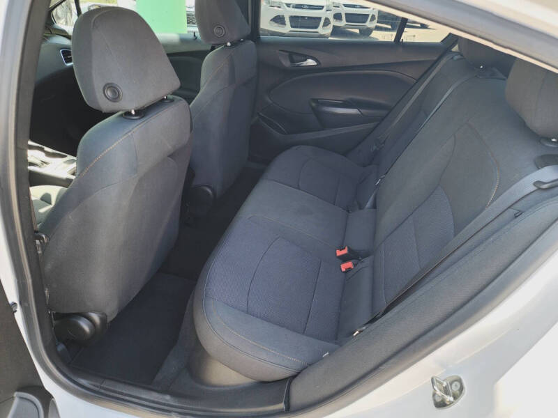 2018 Chevrolet Cruze LS Auto