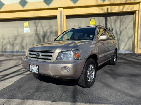 2005 Toyota Highlander for sale at Road Runner Motors in San Leandro CA