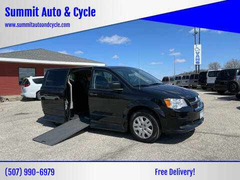 2019 Dodge Grand Caravan for sale at Summit Auto & Cycle in Zumbrota MN