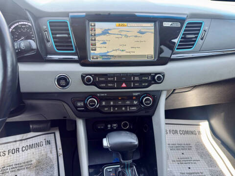 2017 Kia Niro Touring