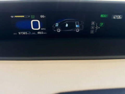 2016 Toyota Prius Two